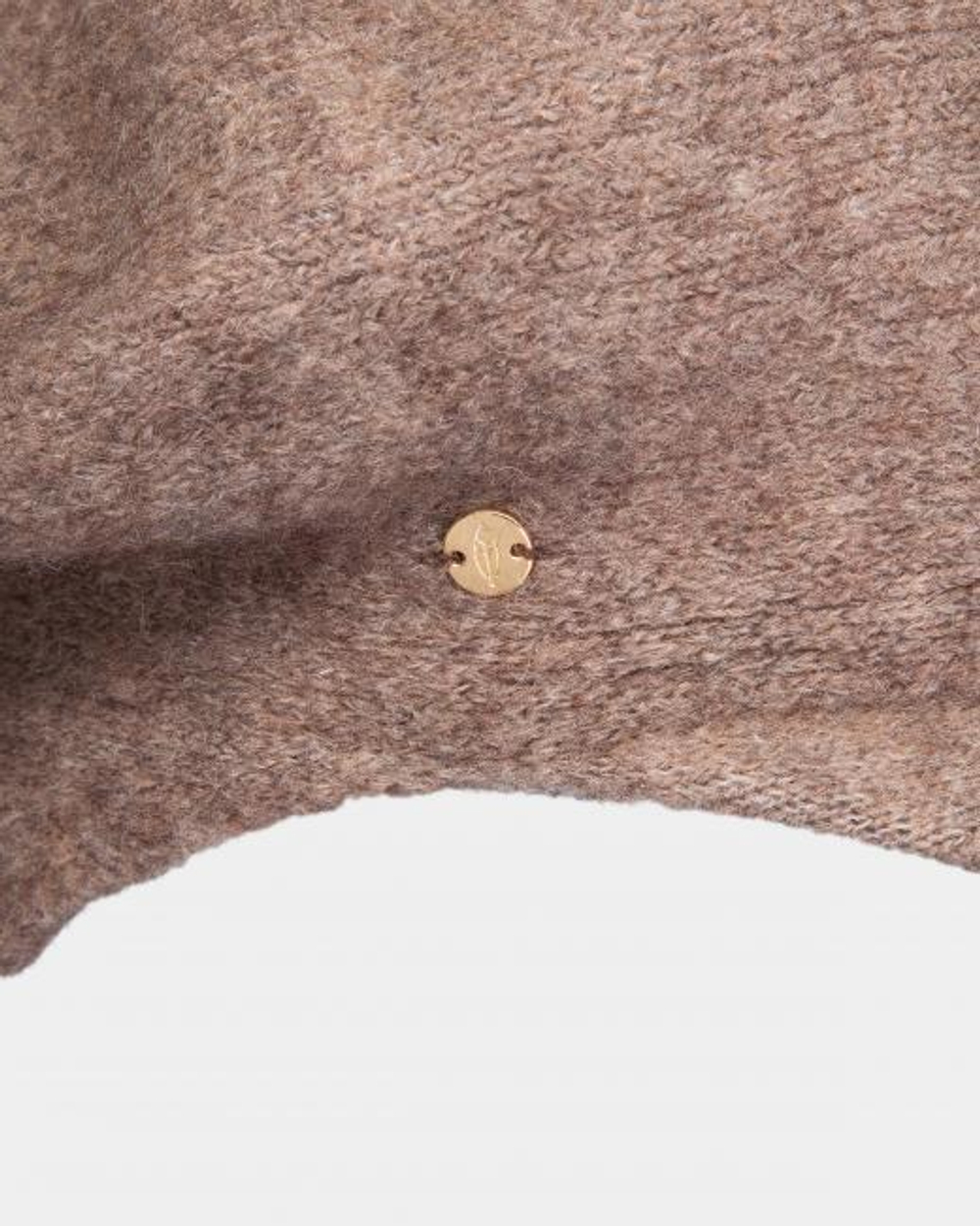 Шапка Canoe OLIVE 35% шерсть, 63% полиамид, 2% эластан