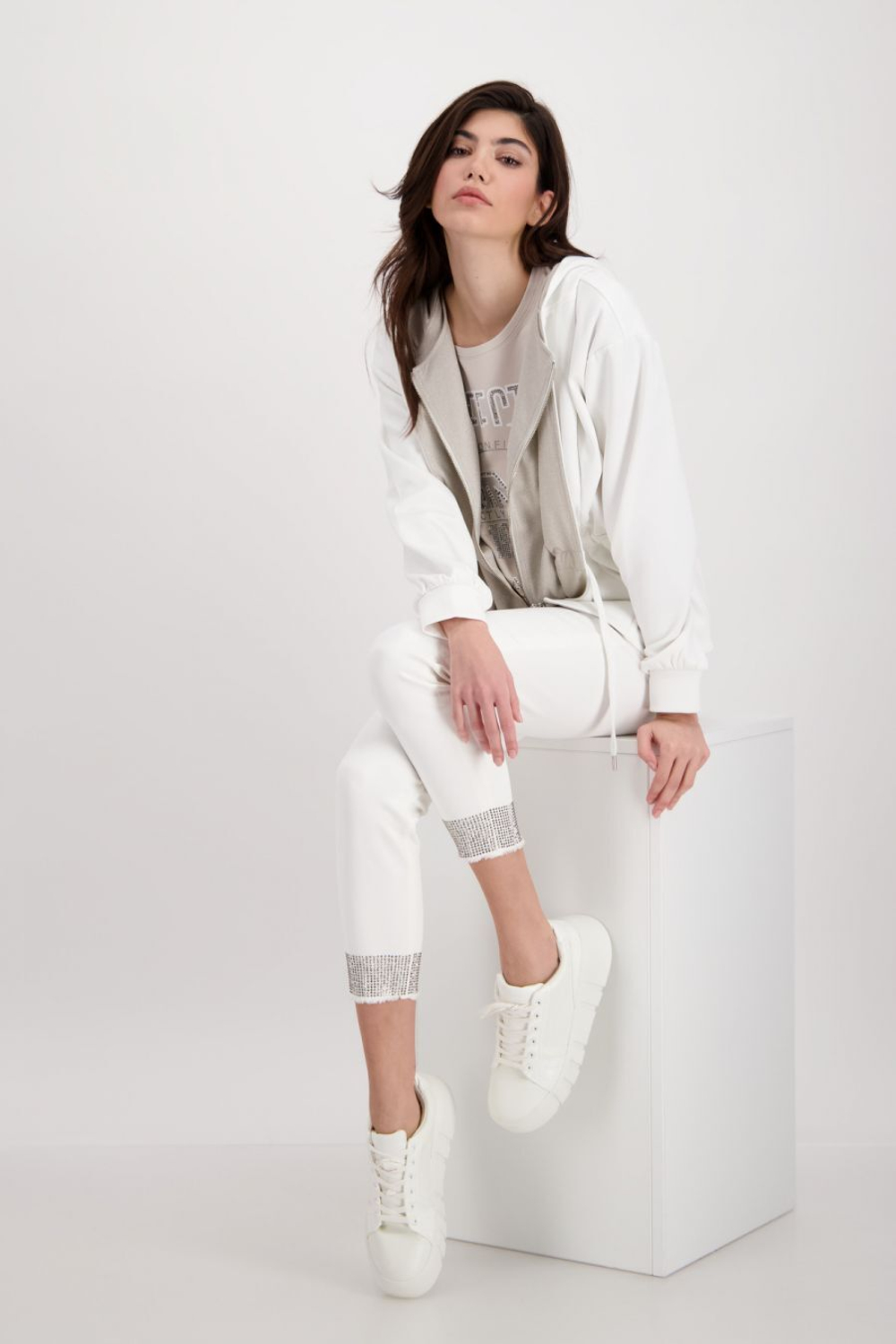 Футболка Monari 45% вискоза 407432