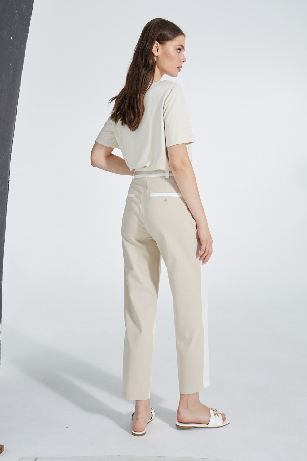 Брюки Nika  Состав: 72% Хлопок, 26% Полиэстер, 2% Эластан