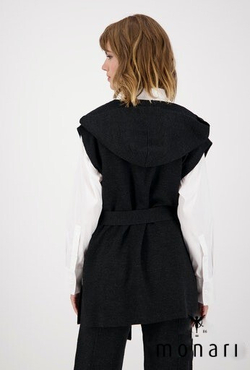 Жилет Monari  Состав: 50% Шерсть, 50% Акрил