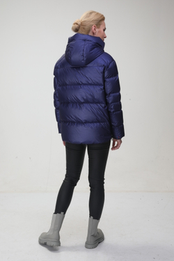 Пуховик AVI 90% пух, 10% перо.