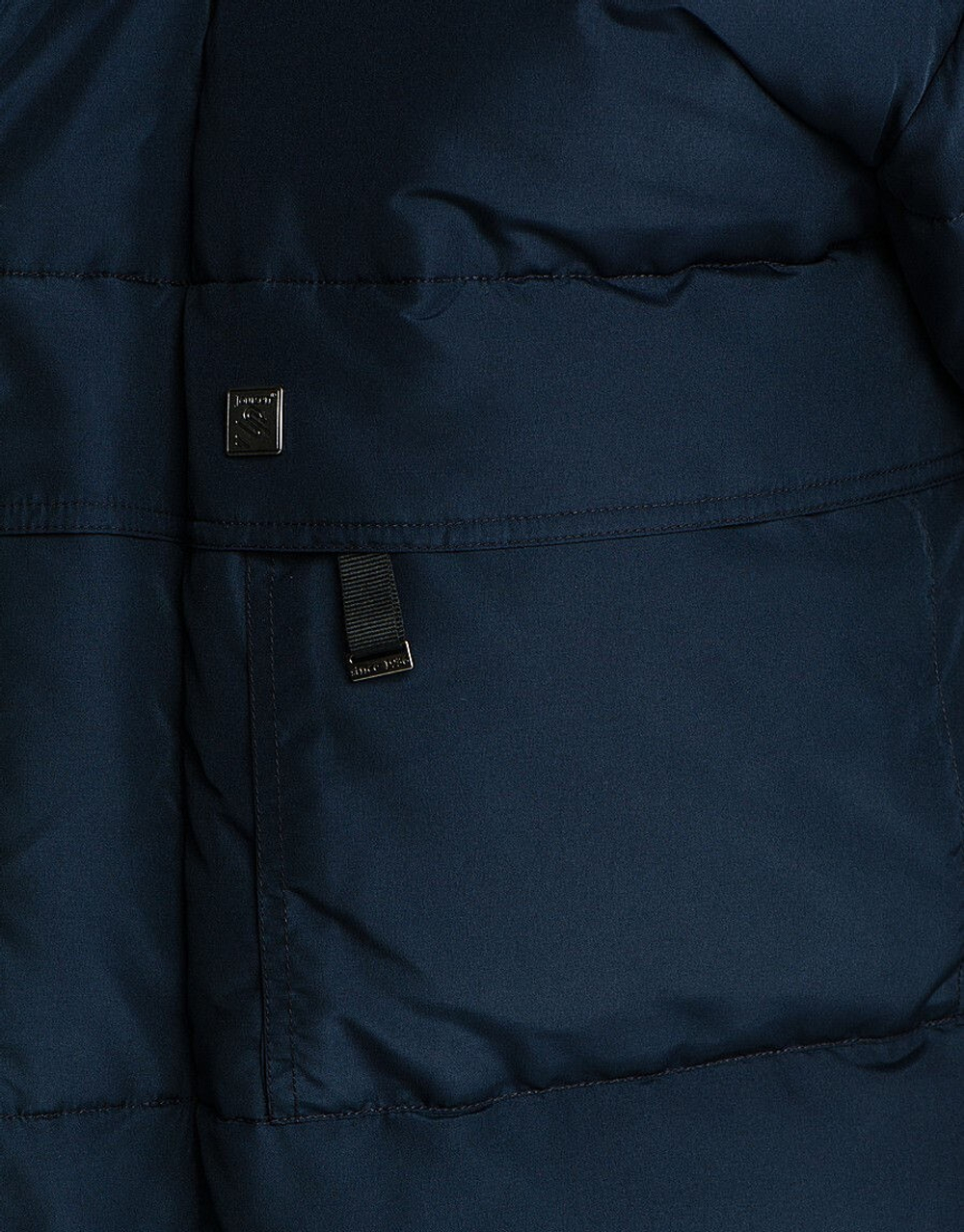 Пуховик Joutsen 100% полиэстер. Наполнитель: 100% пух арктического гуся.