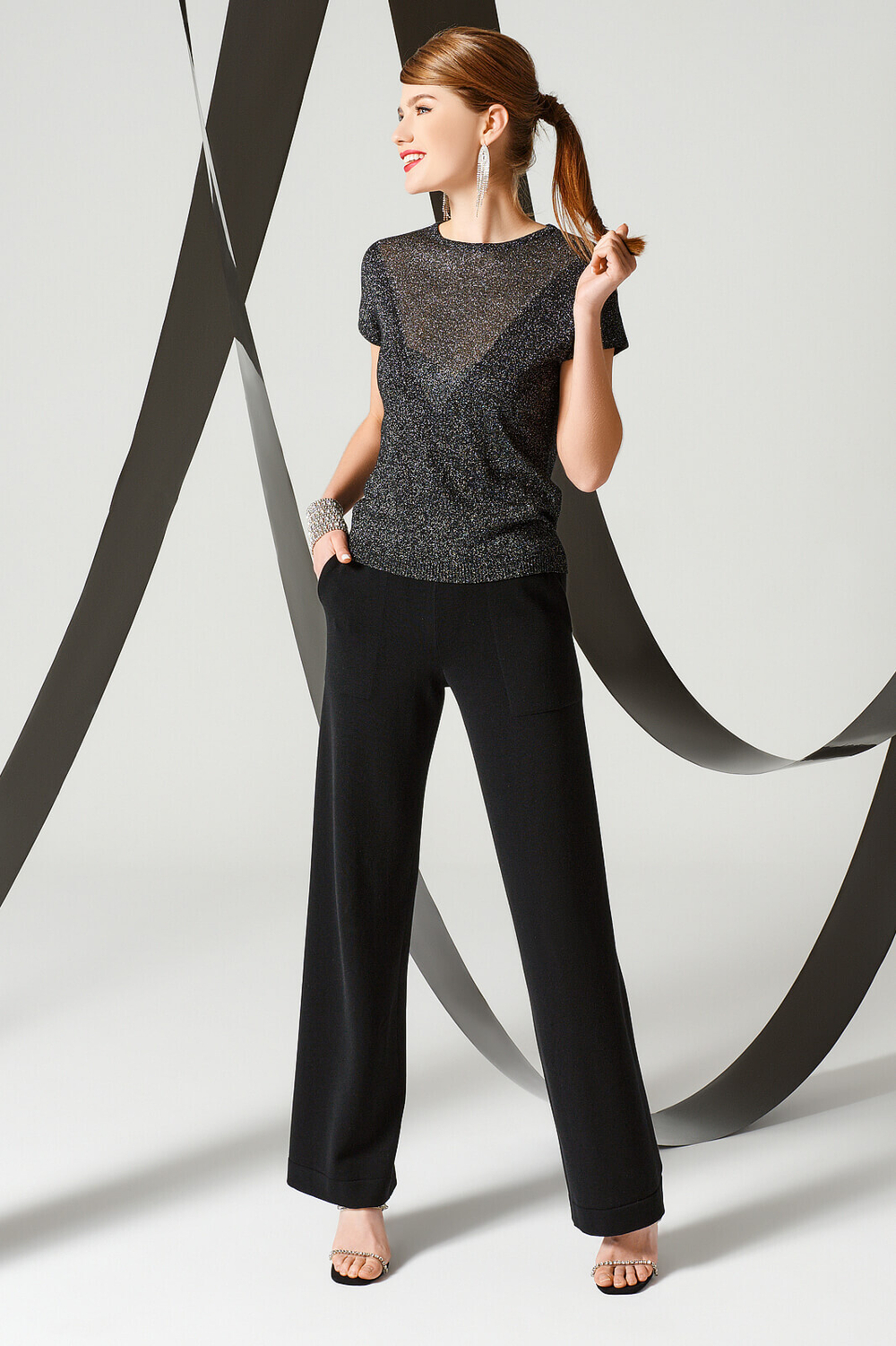 Джемпер Barbara Geratti  Состав: Вискоза — 80%, Метанит — 9%, ПА — 11%