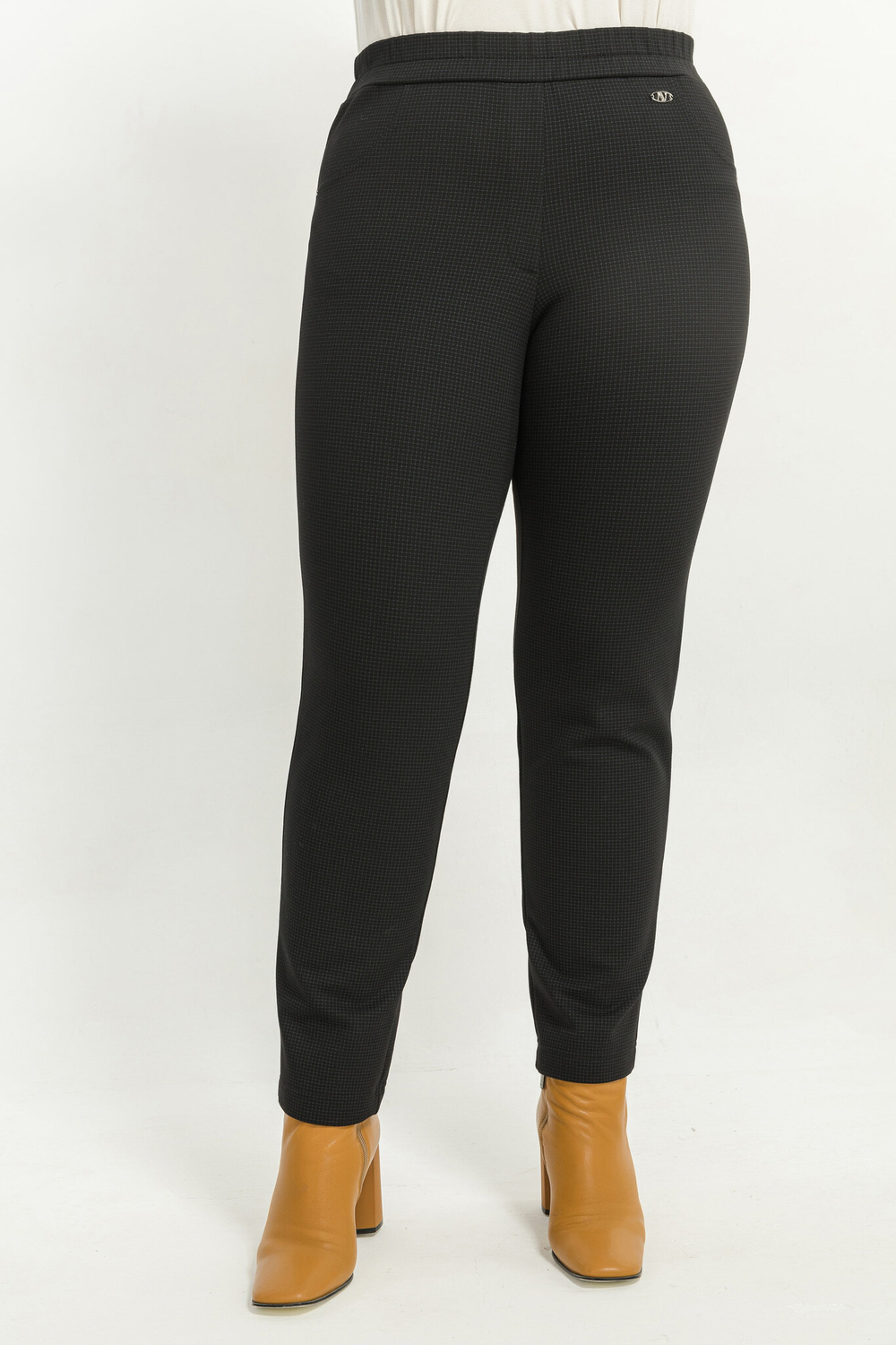 Брюки Averi из плотного вискозного джерси.