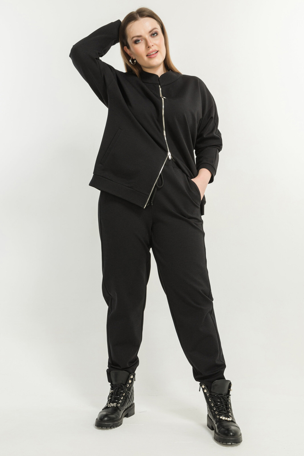 Жакет Averi из плотной поливискозы на молнии.