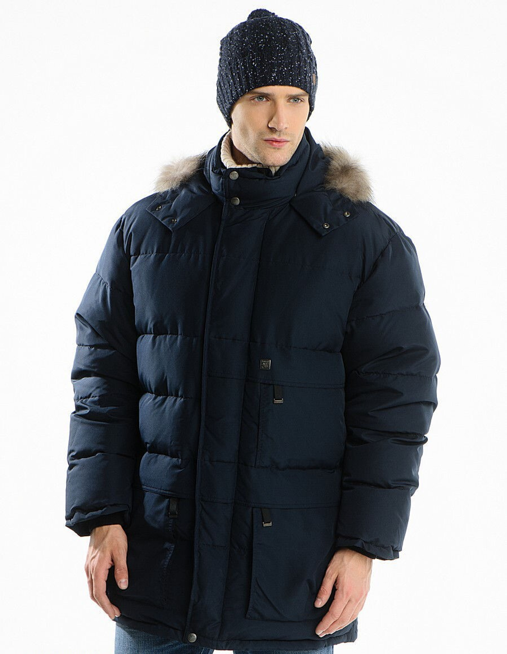 Пуховик Joutsen 100% полиэстер. Наполнитель: 100% пух арктического гуся.